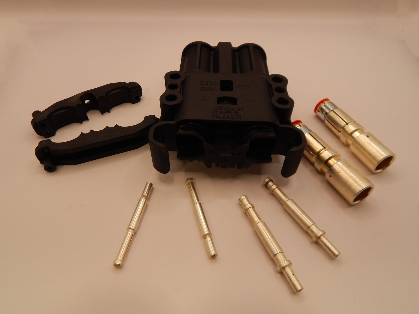320 AMP SOCKET (FEMALE SIDE)